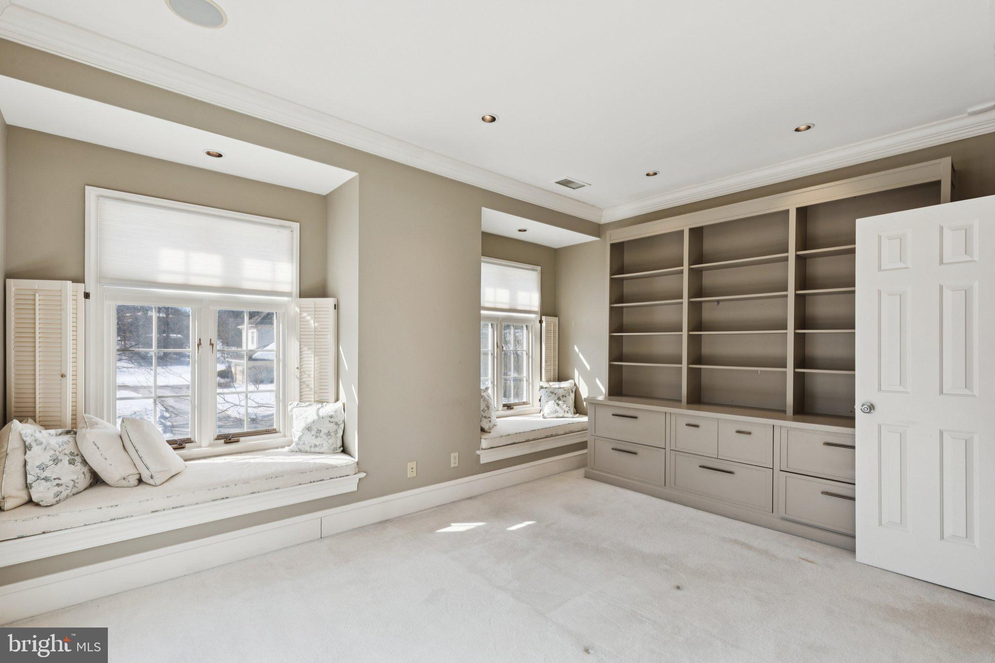 821 Oxford Crest Villanova, PA 19085 - Photo 23 of 39 Bedroom 2