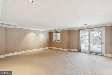 $1,500,000 | 821 Oxford Crest, Villanova, PA 19085