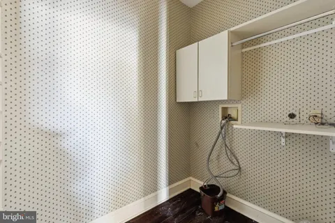 $1,500,000 | 821 Oxford Crest, Villanova, PA 19085