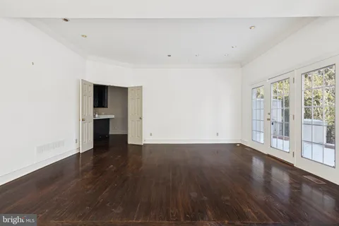 $1,500,000 | 821 Oxford Crest, Villanova, PA 19085