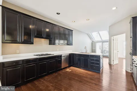 $1,500,000 | 821 Oxford Crest, Villanova, PA 19085