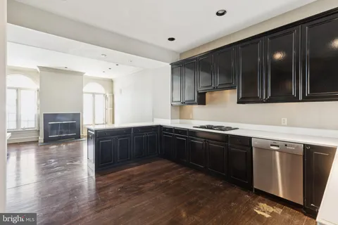 $1,500,000 | 821 Oxford Crest, Villanova, PA 19085