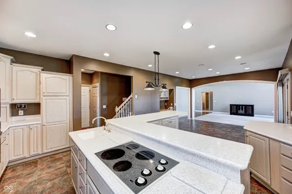 $1,100,000 | 2009 West 250 North, Lebanon, IN 46052