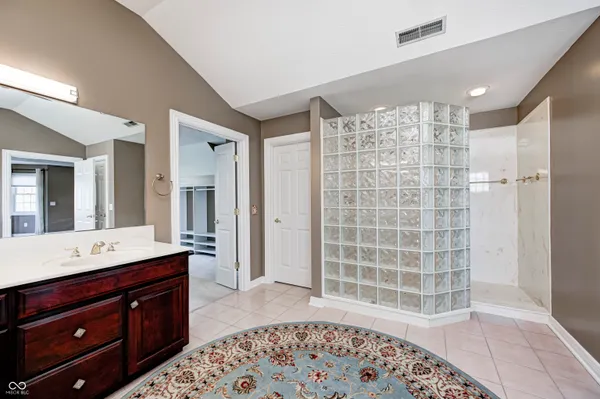 $1,100,000 | 2009 West 250 North, Lebanon, IN 46052