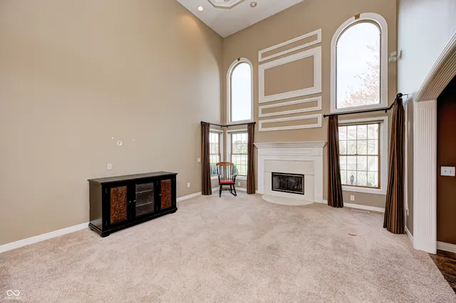 $1,100,000 | 2009 West 250 North, Lebanon, IN 46052