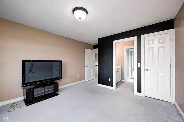 $1,100,000 | 2009 West 250 North, Lebanon, IN 46052