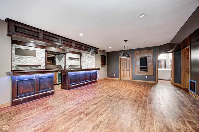 $1,100,000 | 2009 West 250 North, Lebanon, IN 46052