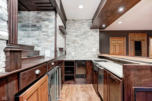 $1,100,000 | 2009 West 250 North, Lebanon, IN 46052