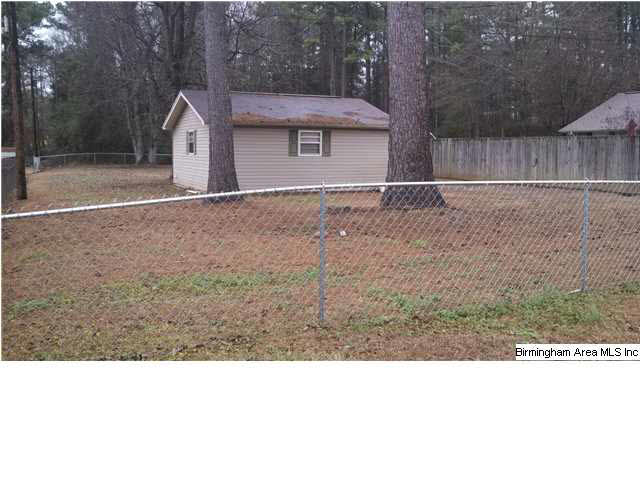 911 Pinecrest Road Sylacauga, AL 35151 - Photo 3 of 3