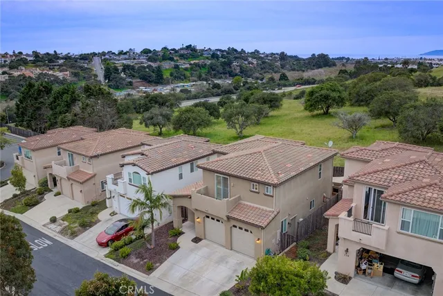 $1,050,000 | 120 Village Circle, Pismo Beach, CA 93449