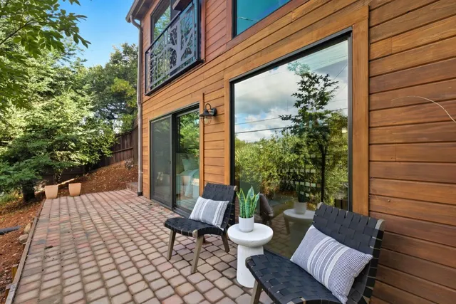 $1,995,000 | 3451 Oak Knoll Drive, Redwood City, CA 94062