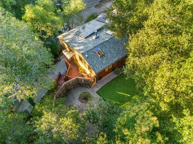 $1,995,000 | 3451 Oak Knoll Drive, Redwood City, CA 94062