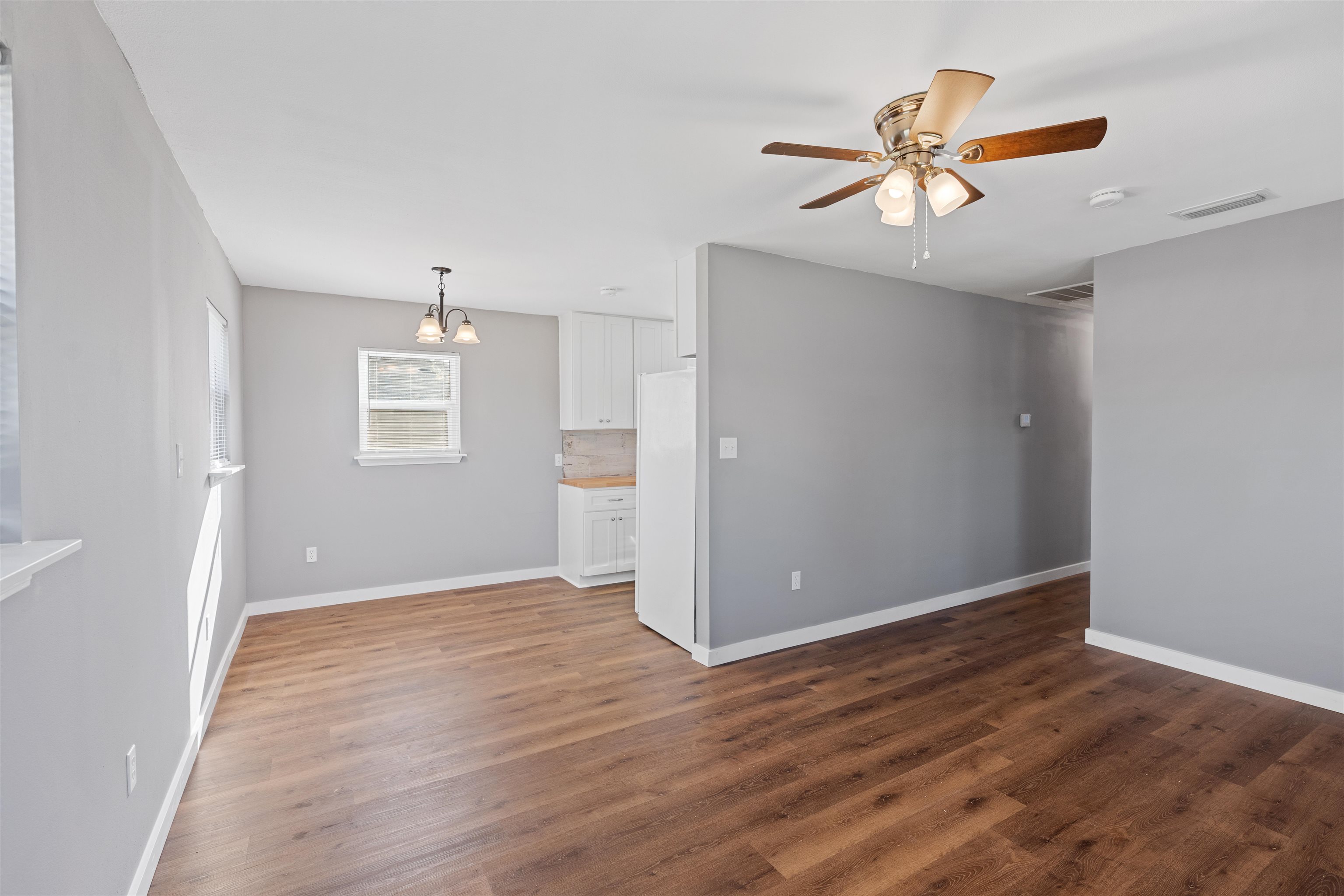 21490 Brewton Road Robertsdale, AL 36567 - Photo 3 of 19