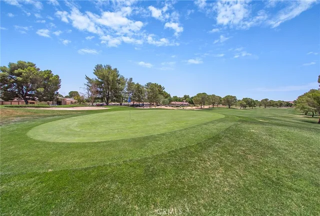 $439,000 | 14375 Jamaica Lane, Helendale, CA 92342