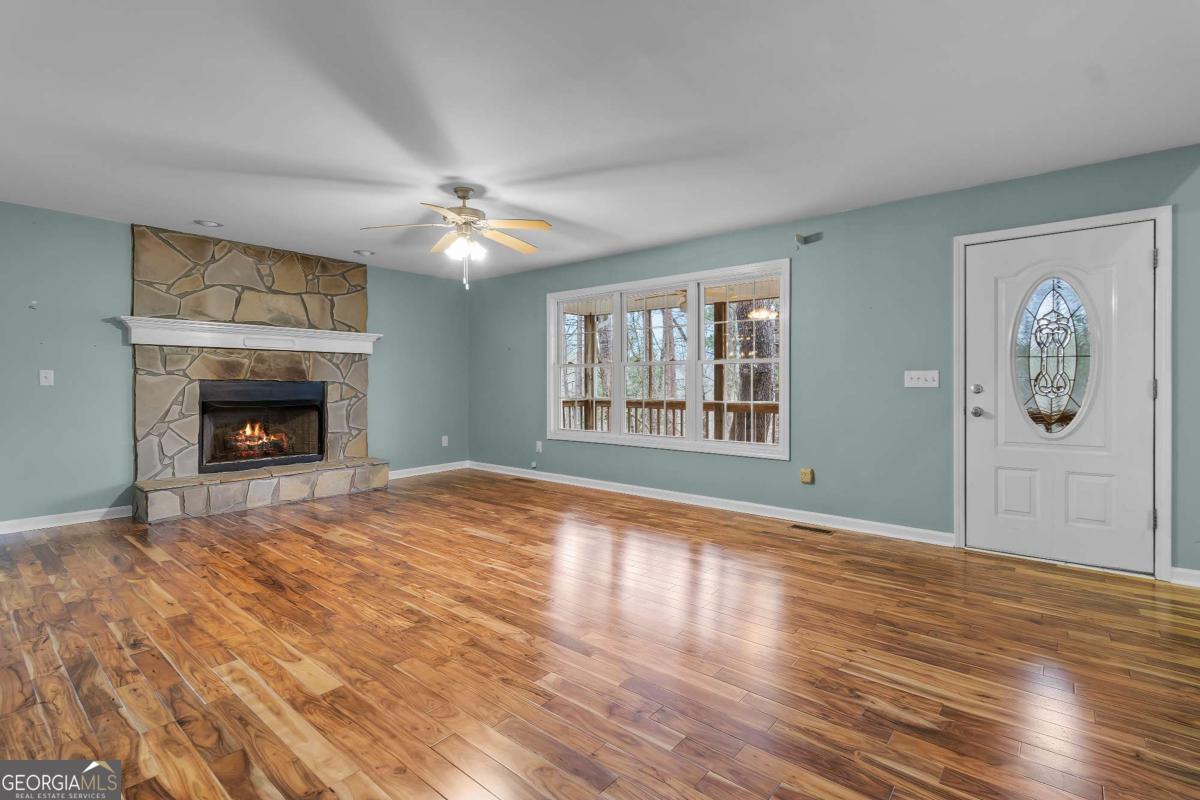 86 Carson Cove, Unit 5 Ellijay, GA 30540 - Photo 5 of 24