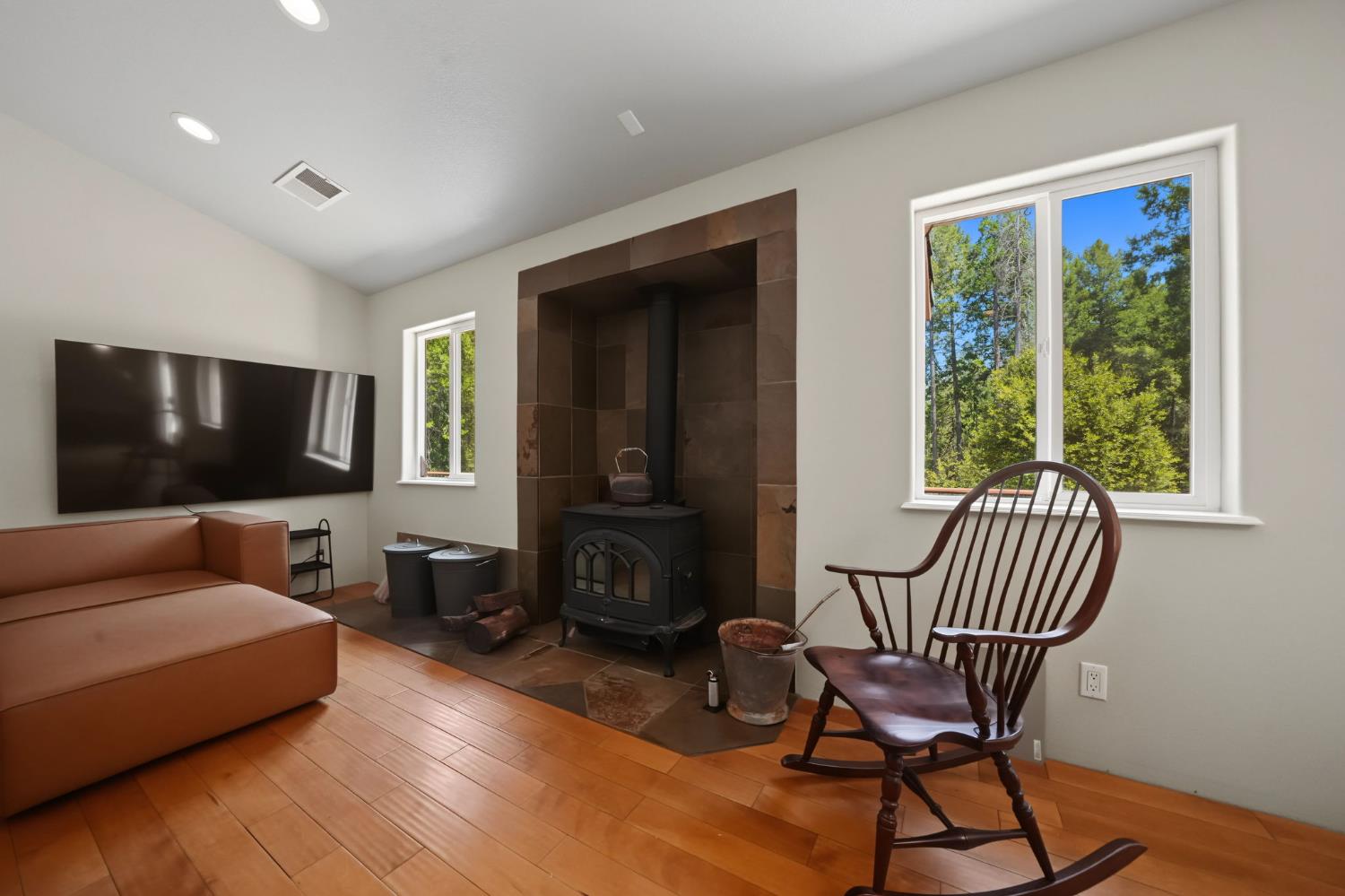 21641 Allan Road Volcano, CA 95689 - Photo 11 of 71 Gallery Image 11