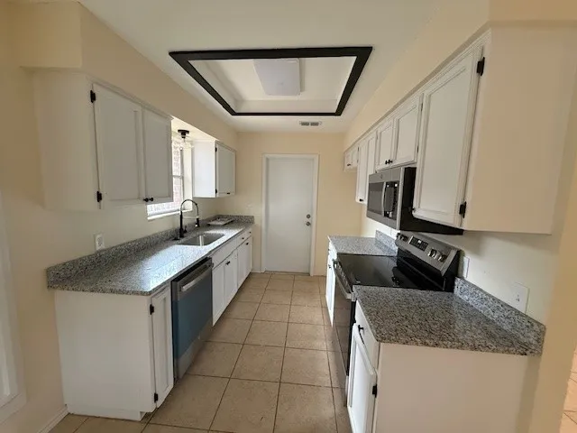 $1,695 | 2137 Meadowlight Parkway, Corpus Christi, TX 78414