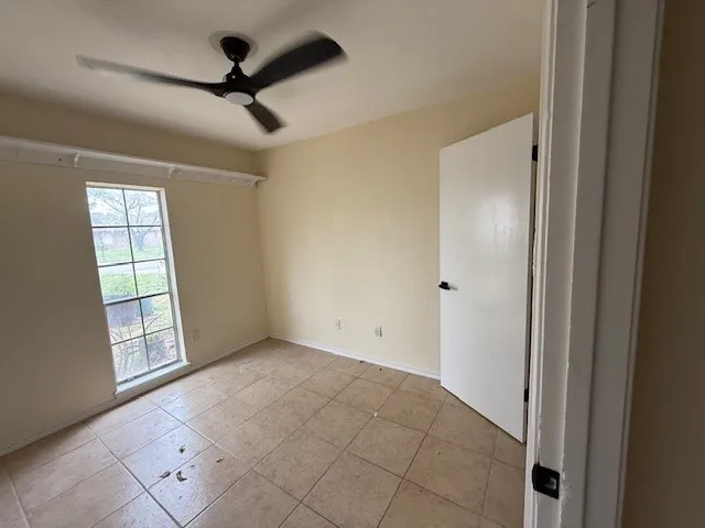 $1,795 | 2137 Meadowlight Parkway, Corpus Christi, TX 78414