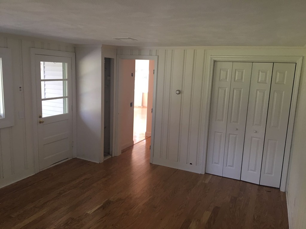 12 Brownlea Road Framingham, MA 01701 - Photo 9 of 27 Gallery Image 9