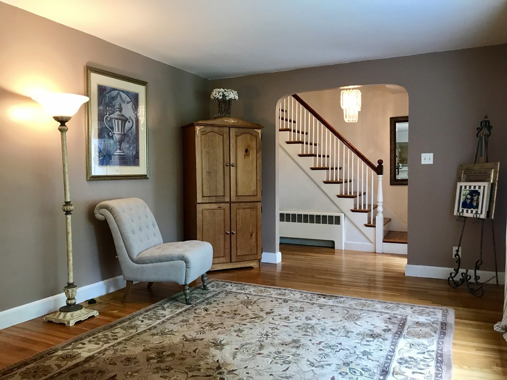 22 Troy Road Belmont, MA 02478 - Photo 5 of 29 Gallery Image 5