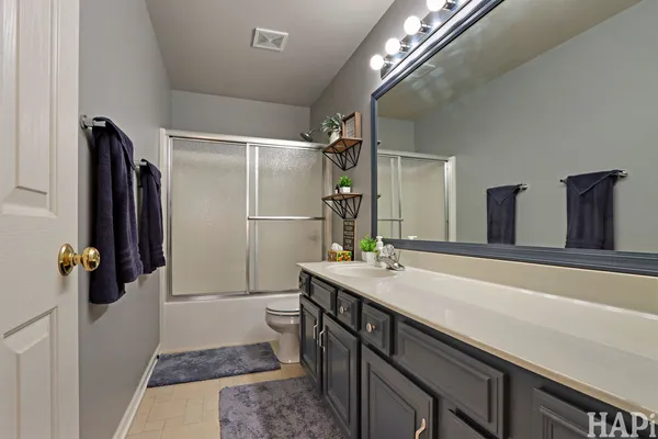 $515,000 | 2211 Hazelwood Drive, McHenry, IL 60051