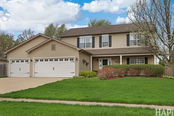 $515,000 | 2211 Hazelwood Drive, McHenry, IL 60051