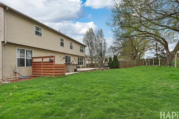 $515,000 | 2211 Hazelwood Drive, McHenry, IL 60051