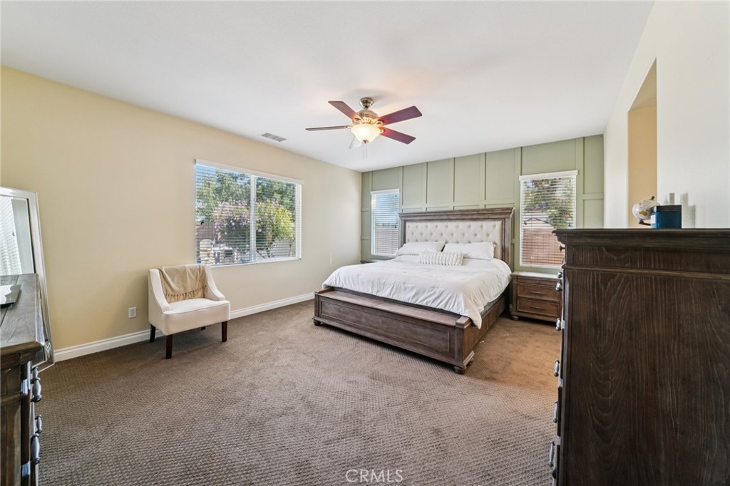 28552 Rustic Glen Street Menifee, CA 92584 - Photo 17 of 48 Large and comfortable primary suite designed for relaxation