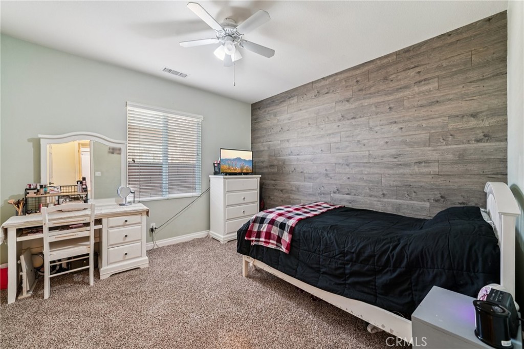 28552 Rustic Glen Street Menifee, CA 92584 - Photo 31 of 48 Bright bedroom with plenty of space
