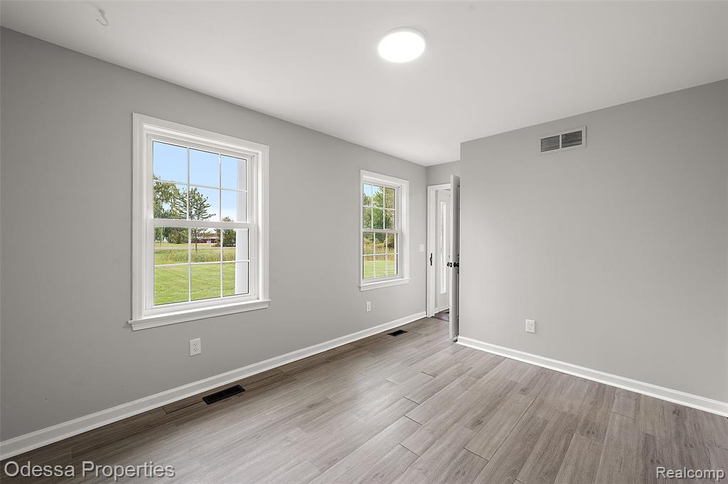1442 Riley Center Road Memphis, MI 48041 - Photo 32 of 62