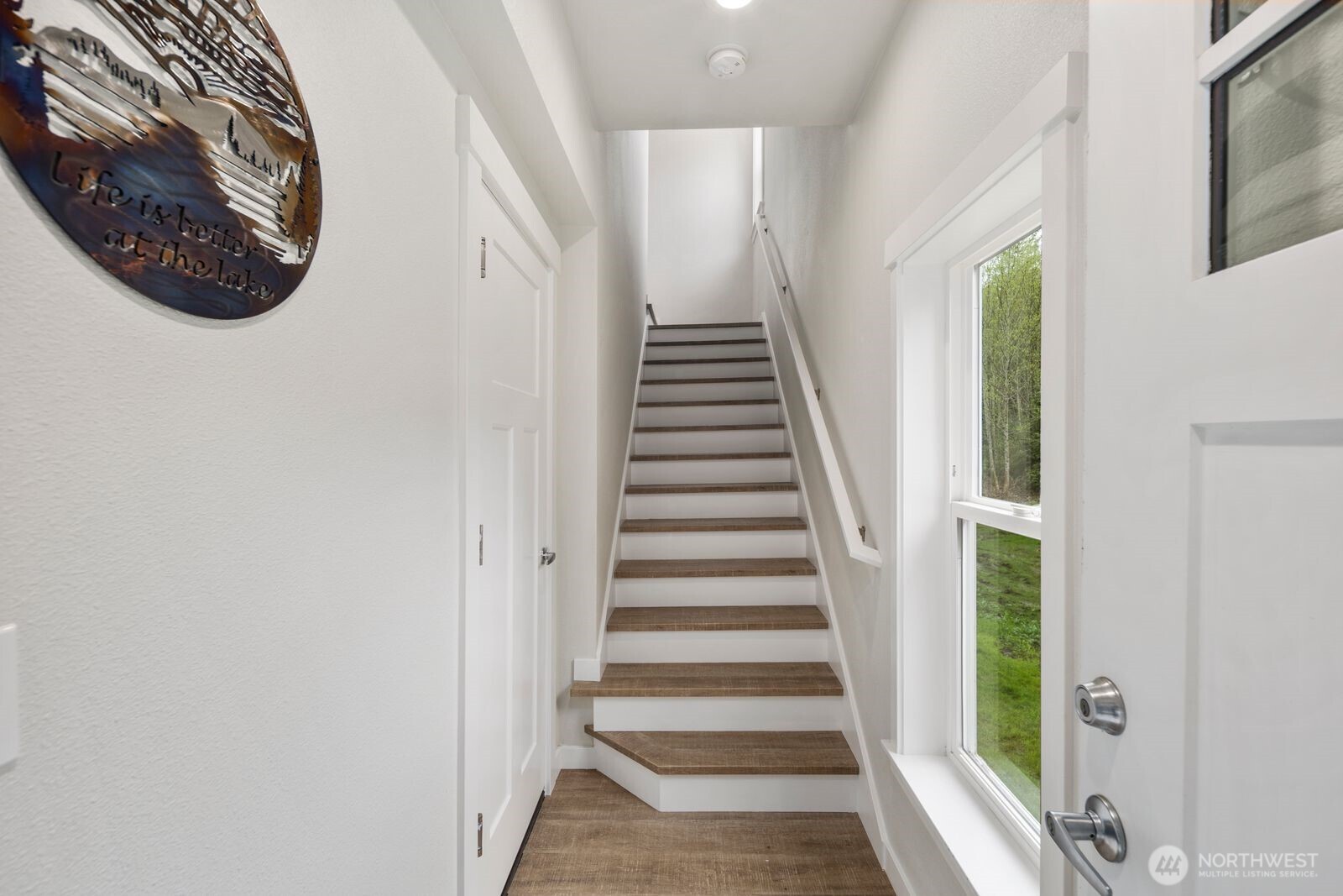 2720 Callow Road, Unit B Lake Stevens, WA 98258 - Photo 4 of 34