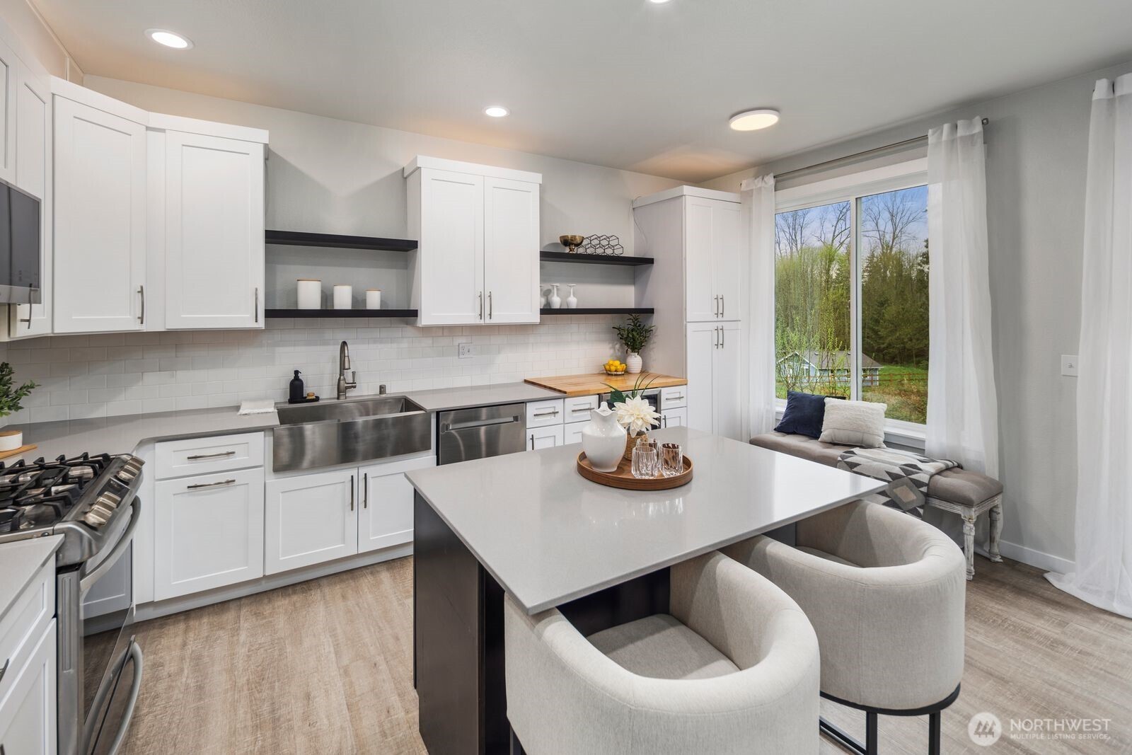 2720 Callow Road, Unit B Lake Stevens, WA 98258 - Photo 6 of 34