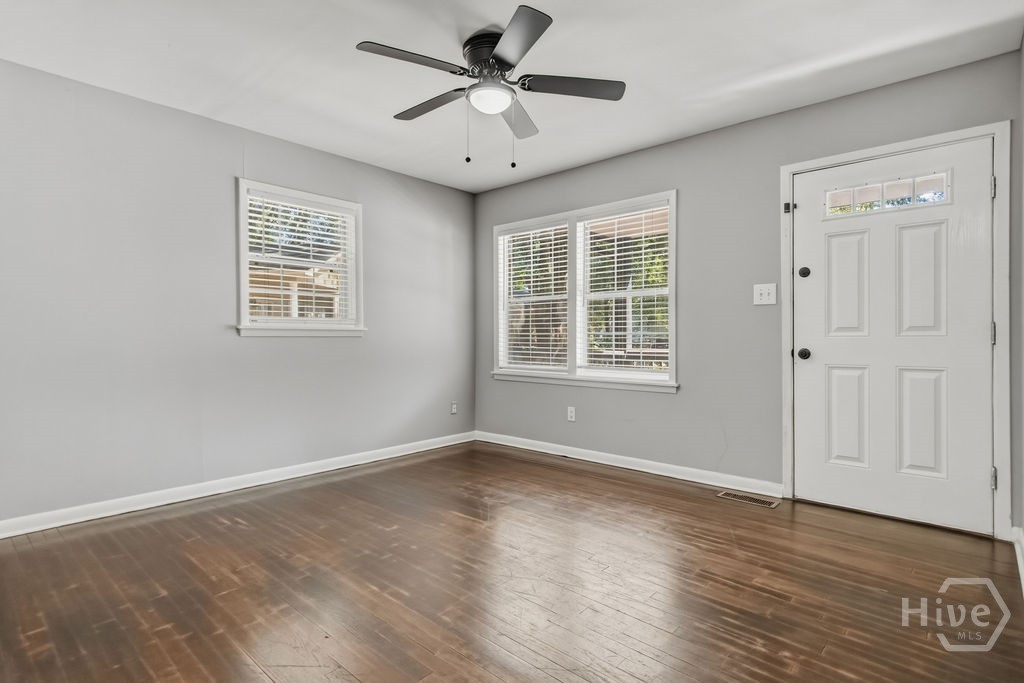 195 Royal Court Athens, GA 30601 - Photo 3 of 26