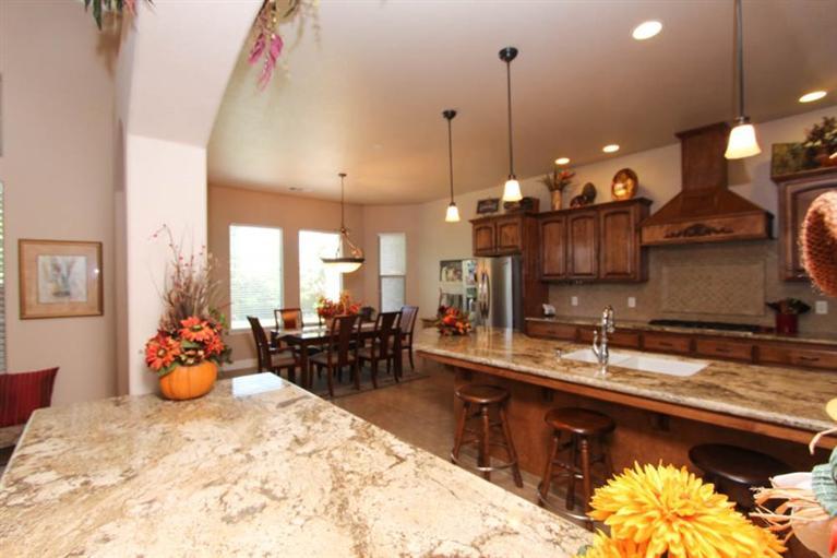 2439 Rodeo Street Selma, CA 93662 - Photo 11 of 60 Gallery Image 11