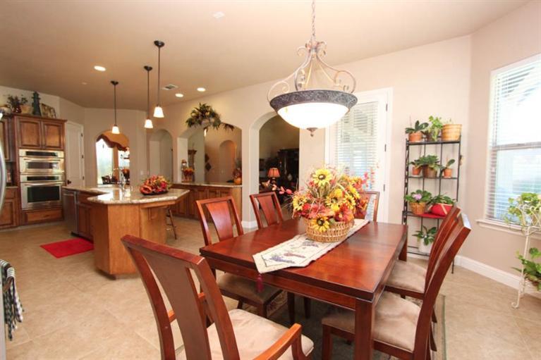 2439 Rodeo Street Selma, CA 93662 - Photo 15 of 60 Gallery Image 15