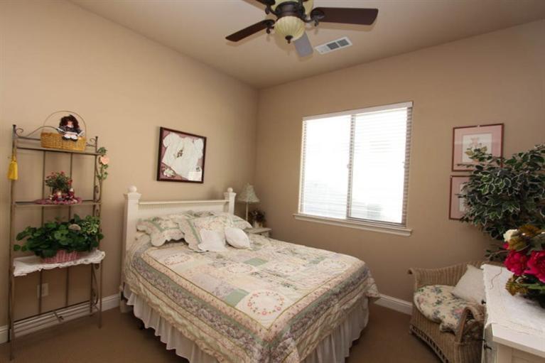 2439 Rodeo Street Selma, CA 93662 - Photo 33 of 60 Gallery Image 33