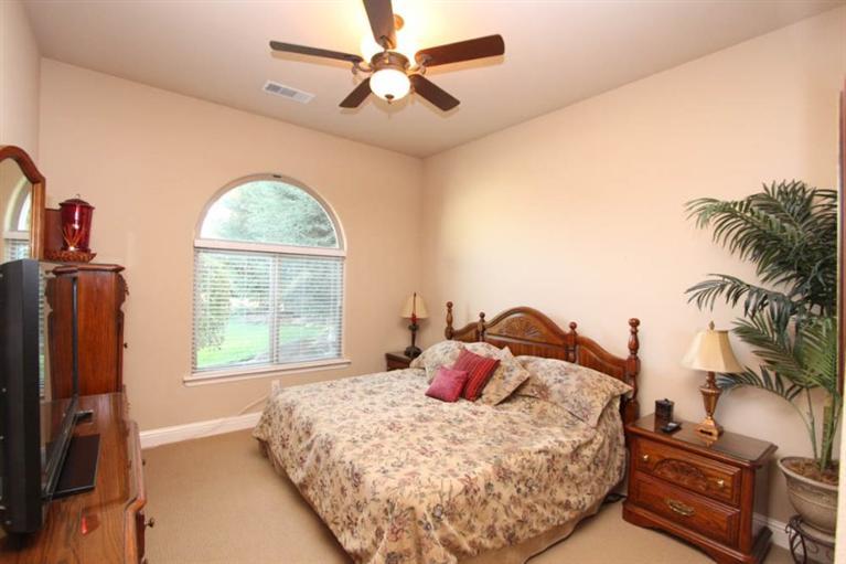 2439 Rodeo Street Selma, CA 93662 - Photo 44 of 60 Gallery Image 44