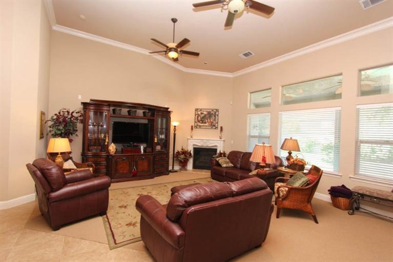 2439 Rodeo Street Selma, CA 93662 - Photo 8 of 60 Gallery Image 8
