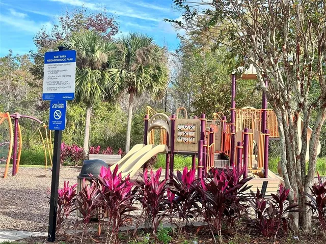 a view of a multi story building