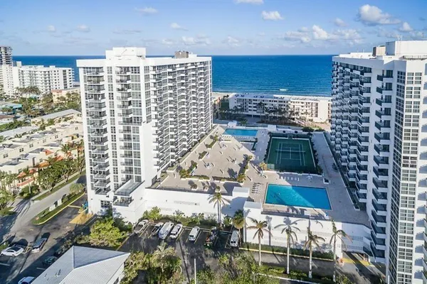$3,500 | 525 North Ocean Boulevard, Unit D, Pompano Beach, FL 33062