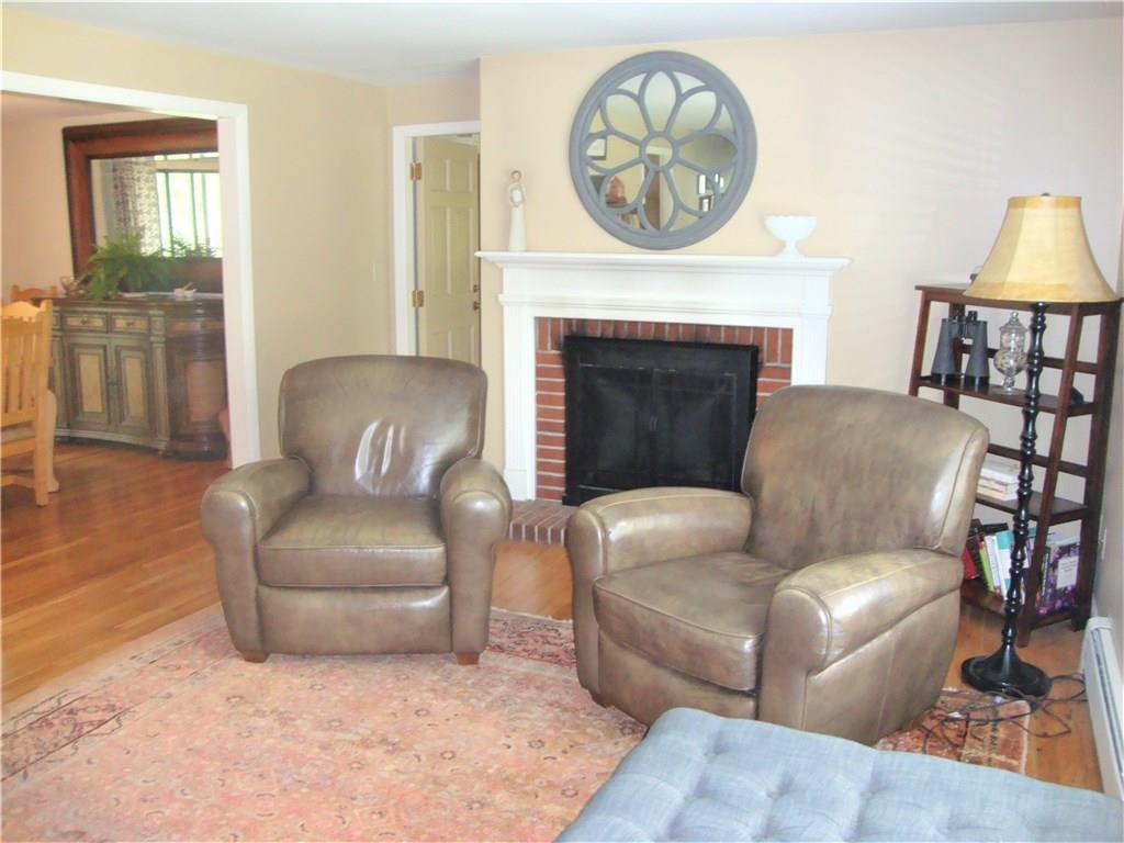 8 Laurel Road Brunswick, ME 04011 - Photo 10 of 32 Photo