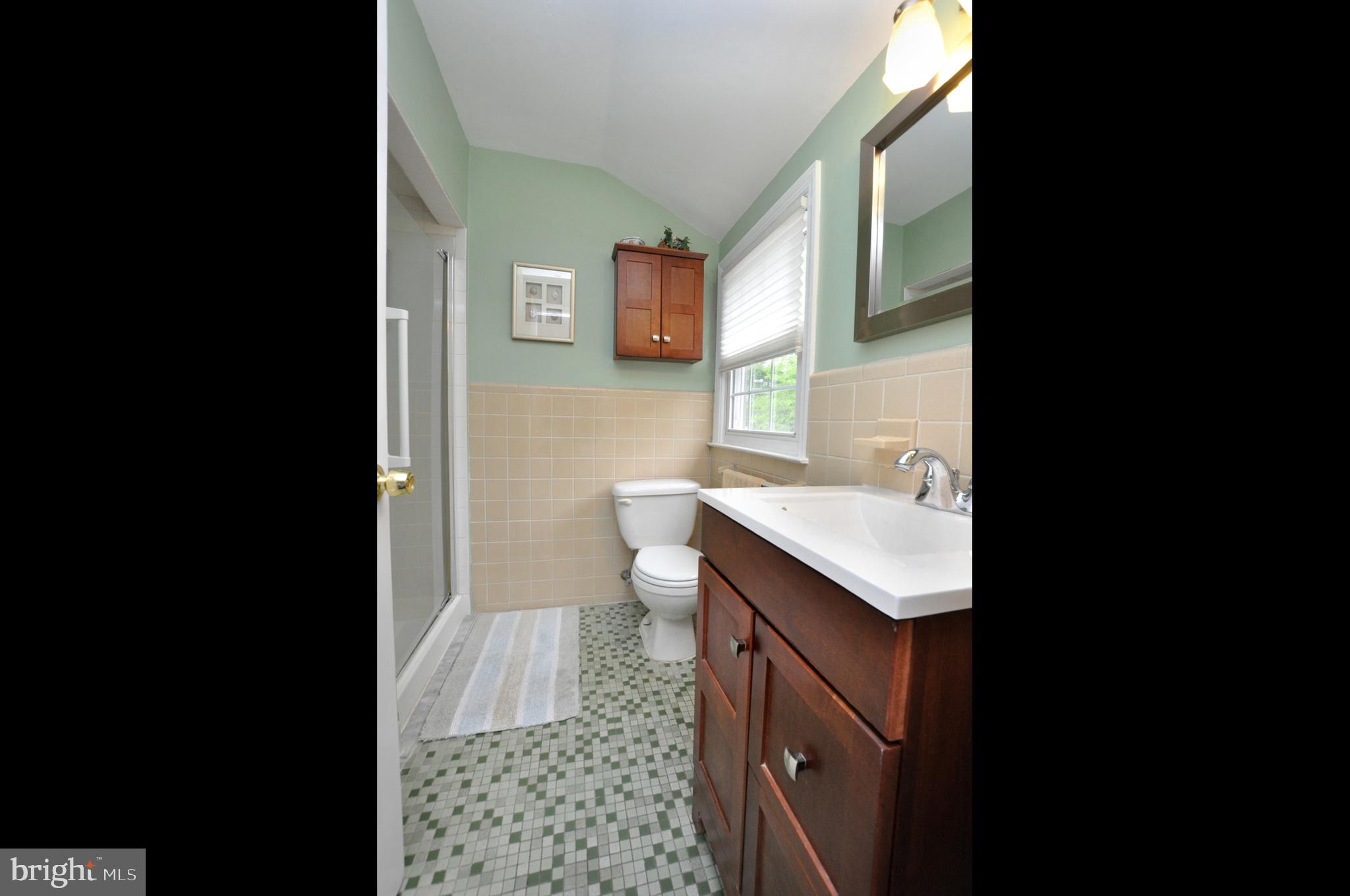409 Pelham Road Cherry Hill, NJ 08034 - Photo 16 of 24