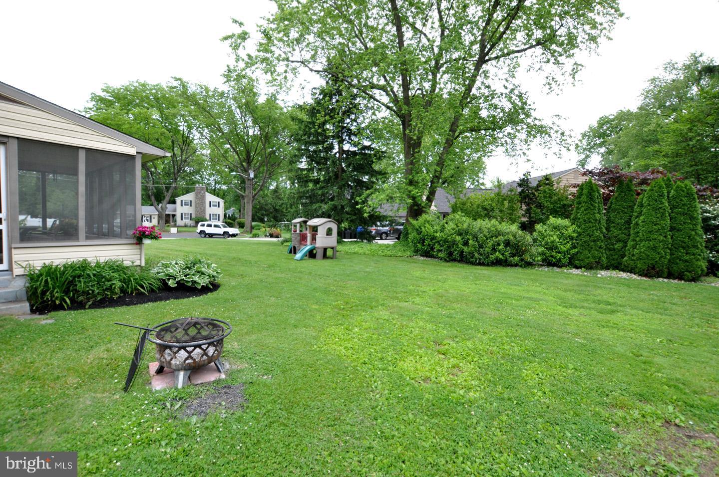 409 Pelham Road Cherry Hill, NJ 08034 - Photo 22 of 24