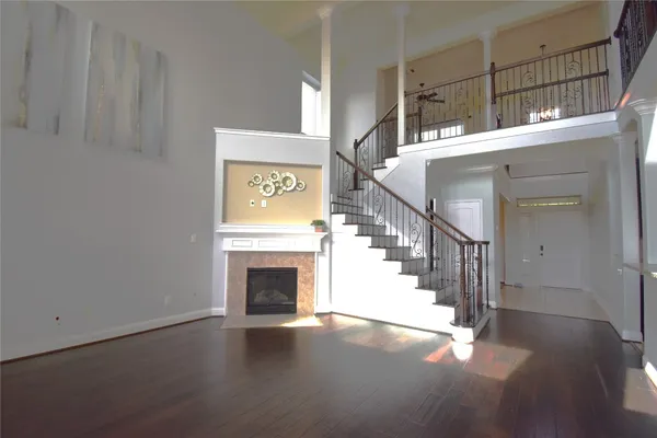 $2,600 | 419 Blossom Terrace Lane, Rosenberg, TX 77469