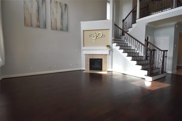 $2,600 | 419 Blossom Terrace Lane, Rosenberg, TX 77469