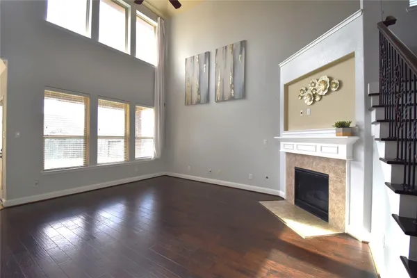 $2,600 | 419 Blossom Terrace Lane, Rosenberg, TX 77469