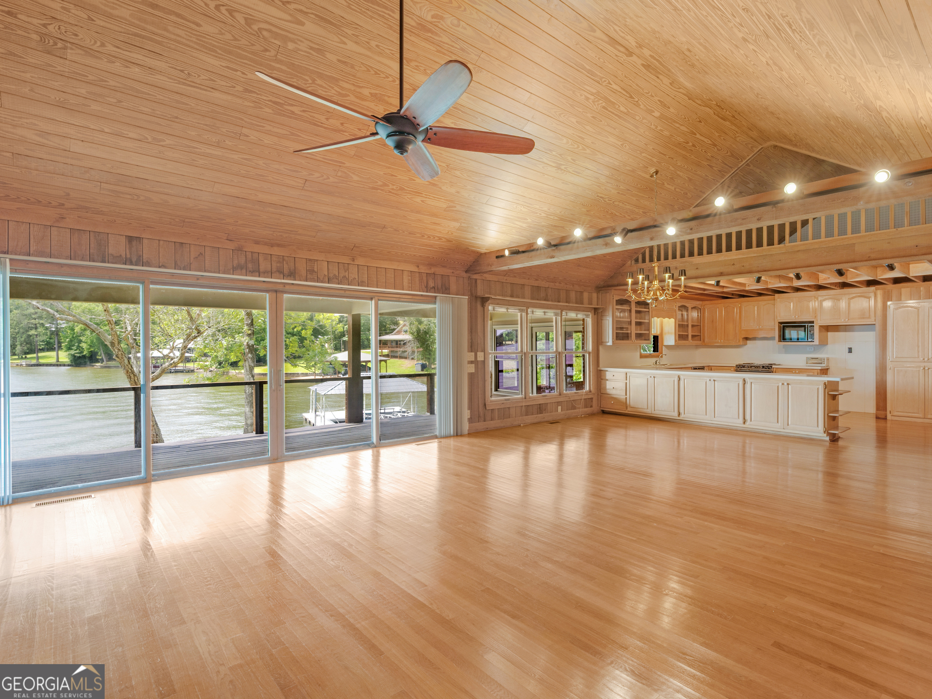 210 Roberts Point Road Jackson, GA 30233 - Photo 24 of 60