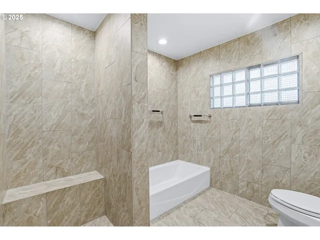 $750,000 | 3524 Southeast 119th Avenue, Portland, OR 97266