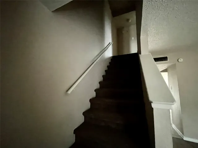 $950 | 702 Hargest Street, Unit 4, Prairie View, TX 77445