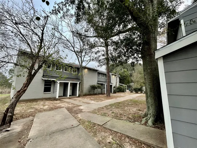 $950 | 702 Hargest Street, Unit 4, Prairie View, TX 77445